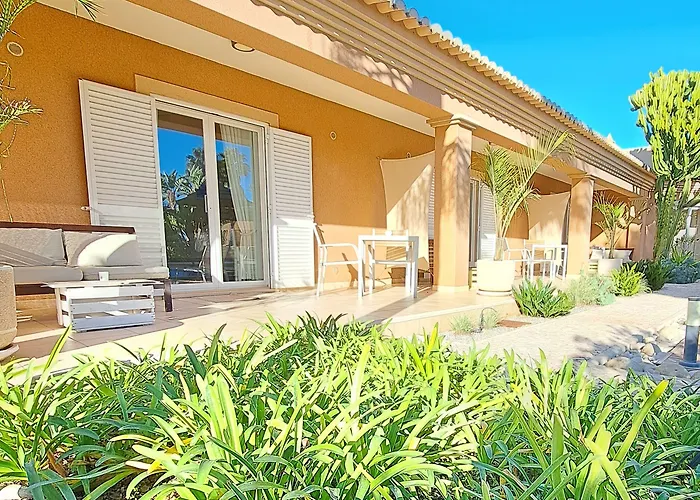Casa Canavial Bed & Breakfast 4*