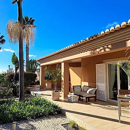 Casa Canavial 4*